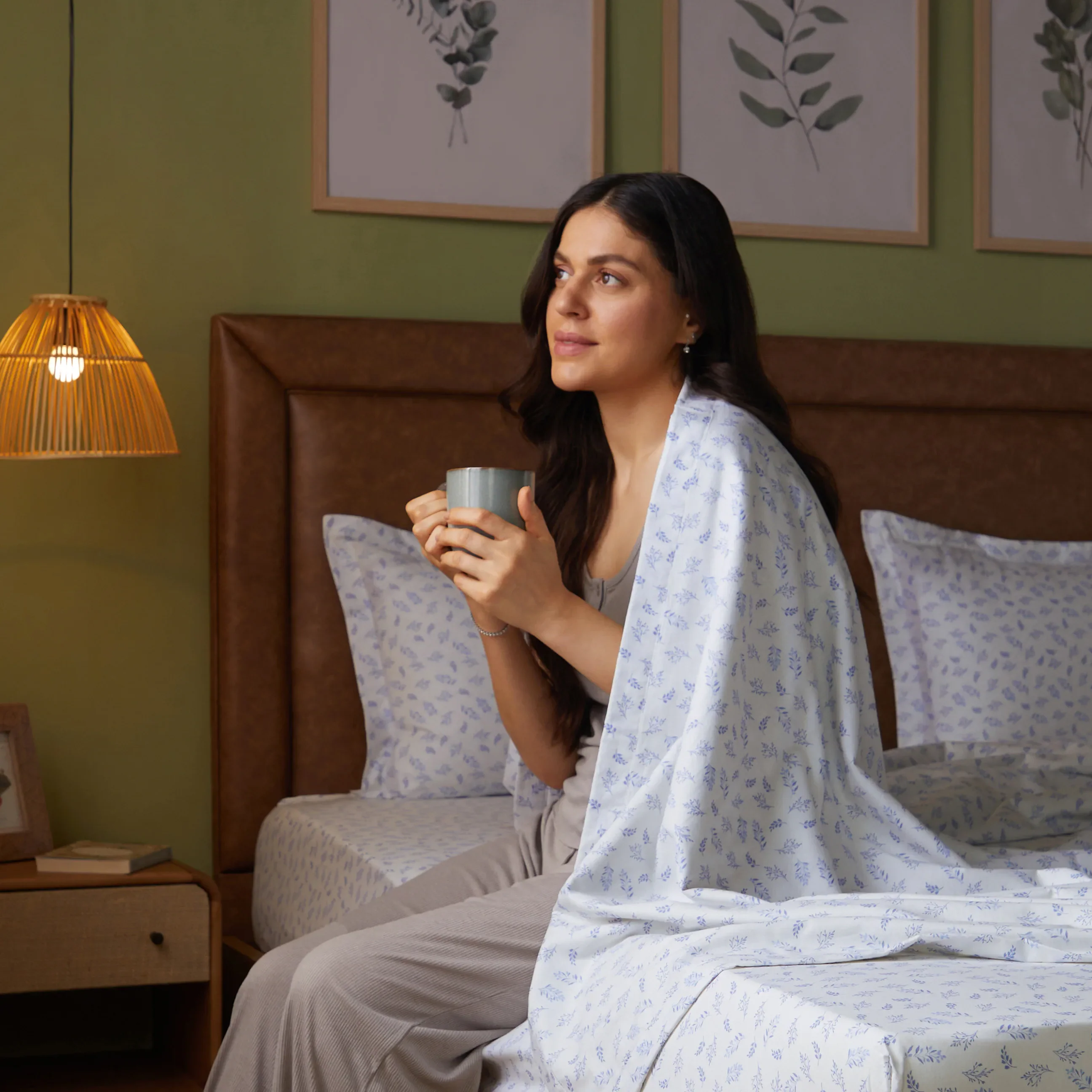 Bloomshire Classic | Everyday Charm Printed Reversible Dohar with Super Soft Flannel Layering-Purple - Image 3