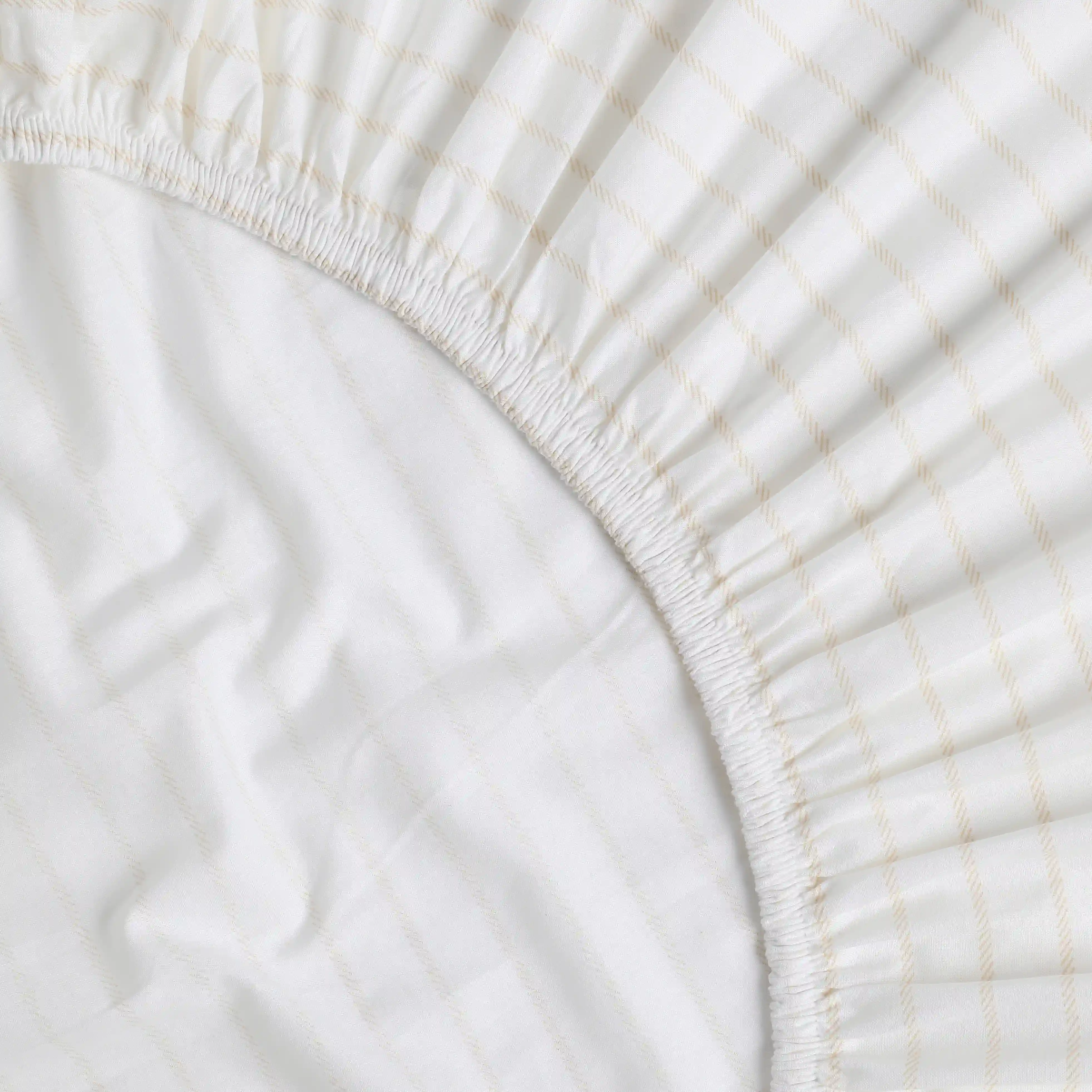 Bloomshire Classic | Everyday Charm Printed Cotton Fitted Sheet Set-Salmon - Image 28