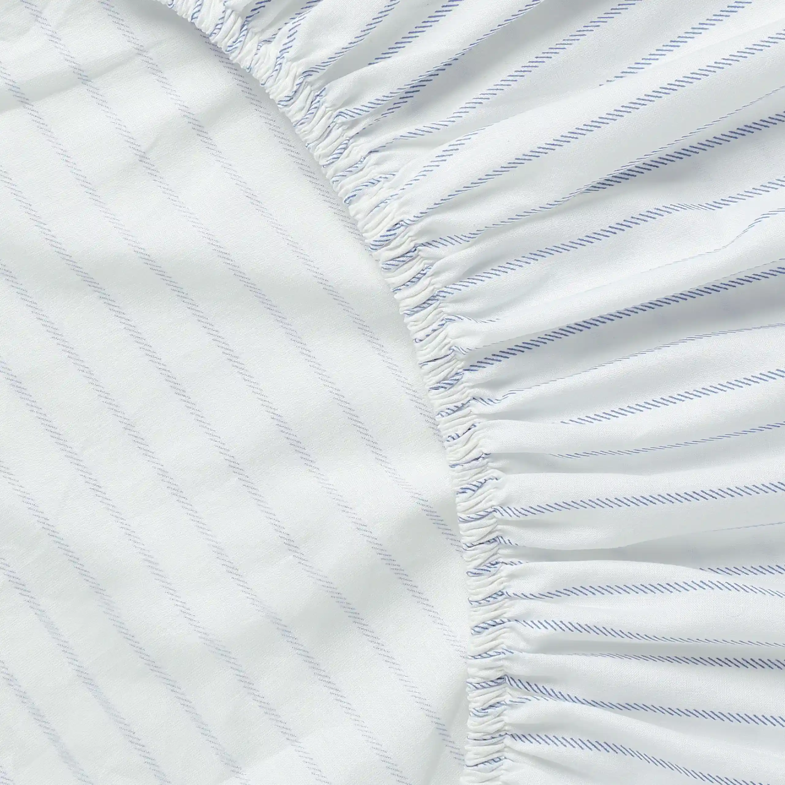 Bloomshire Classic | Everyday Charm Printed Cotton Fitted Sheet Set-Salmon - Image 35