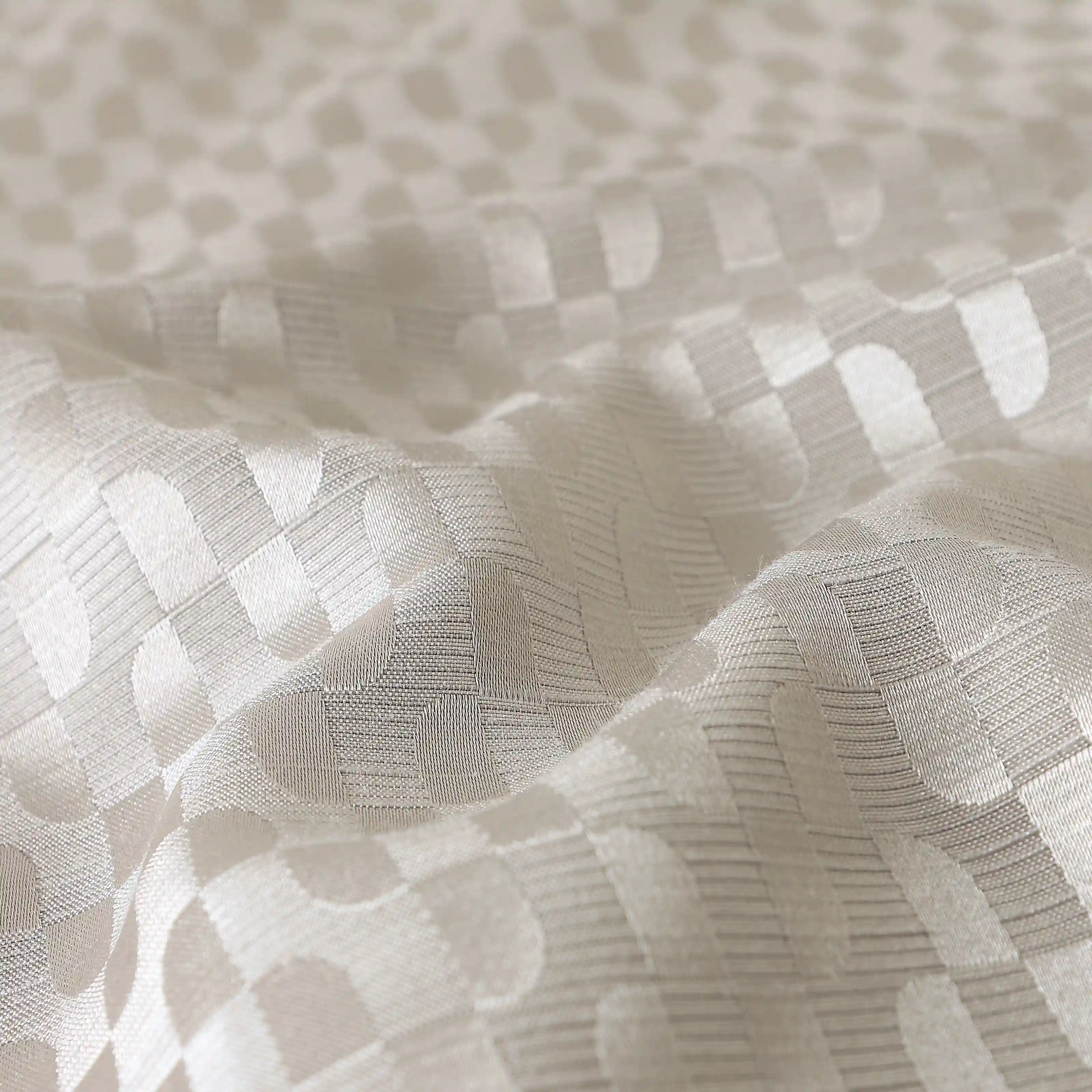 De Jacquard - Classic Set Of 2 Jacquard Readymade Curtains | Rolling Rhythm - Image 7