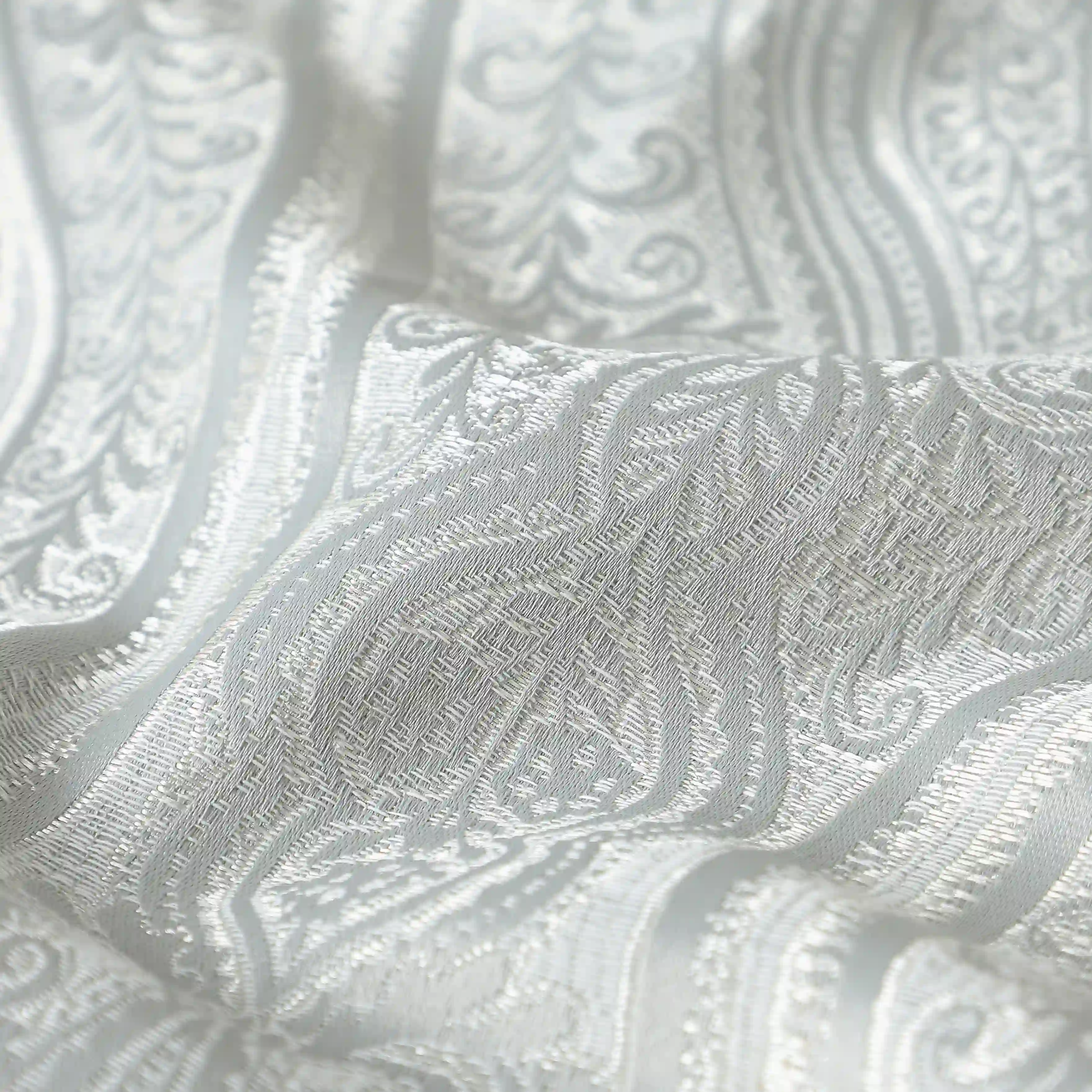 De Jacquard - Luxe Set Of 2 Jacquard Readymade Curtains | Royal Mirage - Image 11