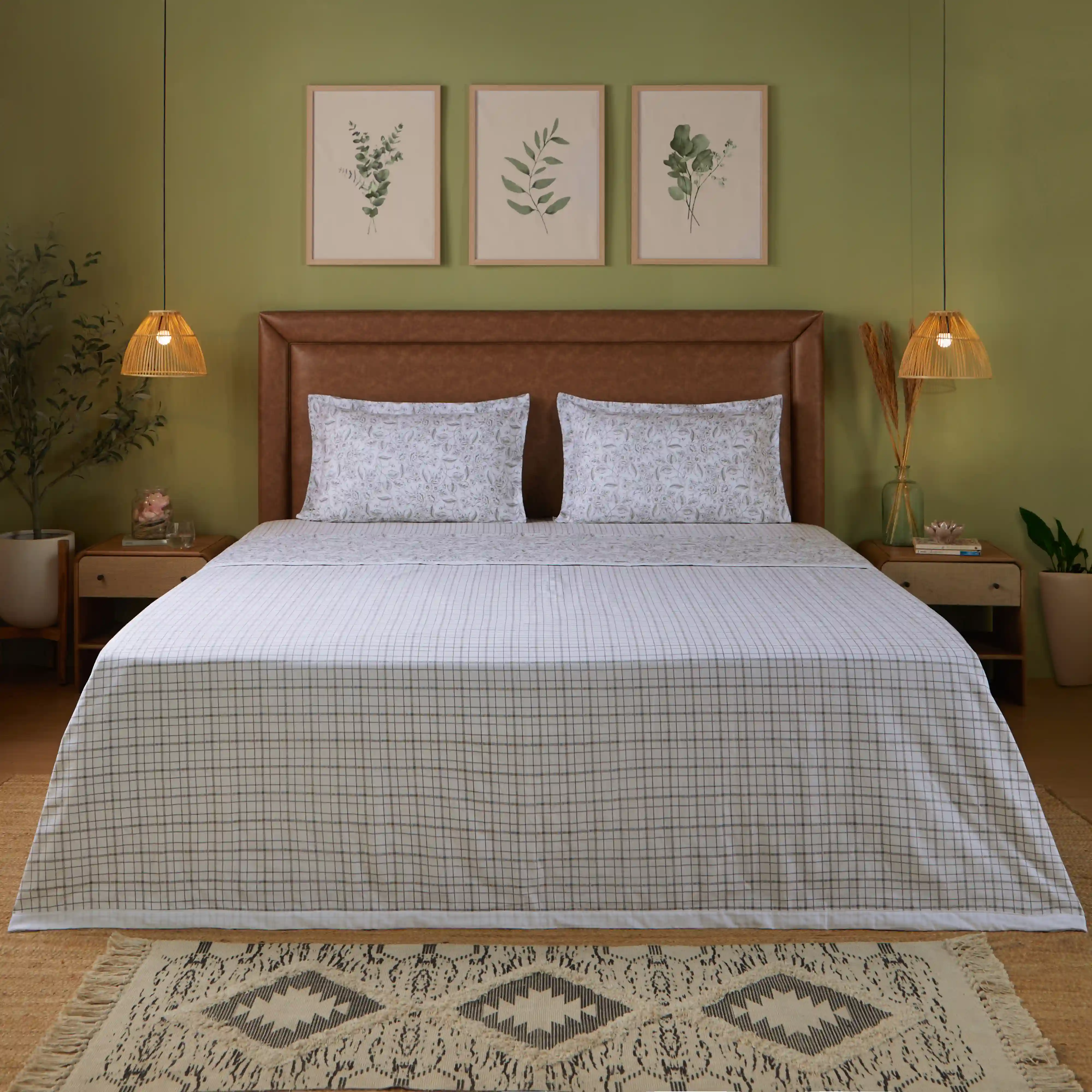 Mishella | Mix & Match Printed Coordinated Bedding Set | Set of Bedsheet & Dohar - Charcoal Checks - Image 2