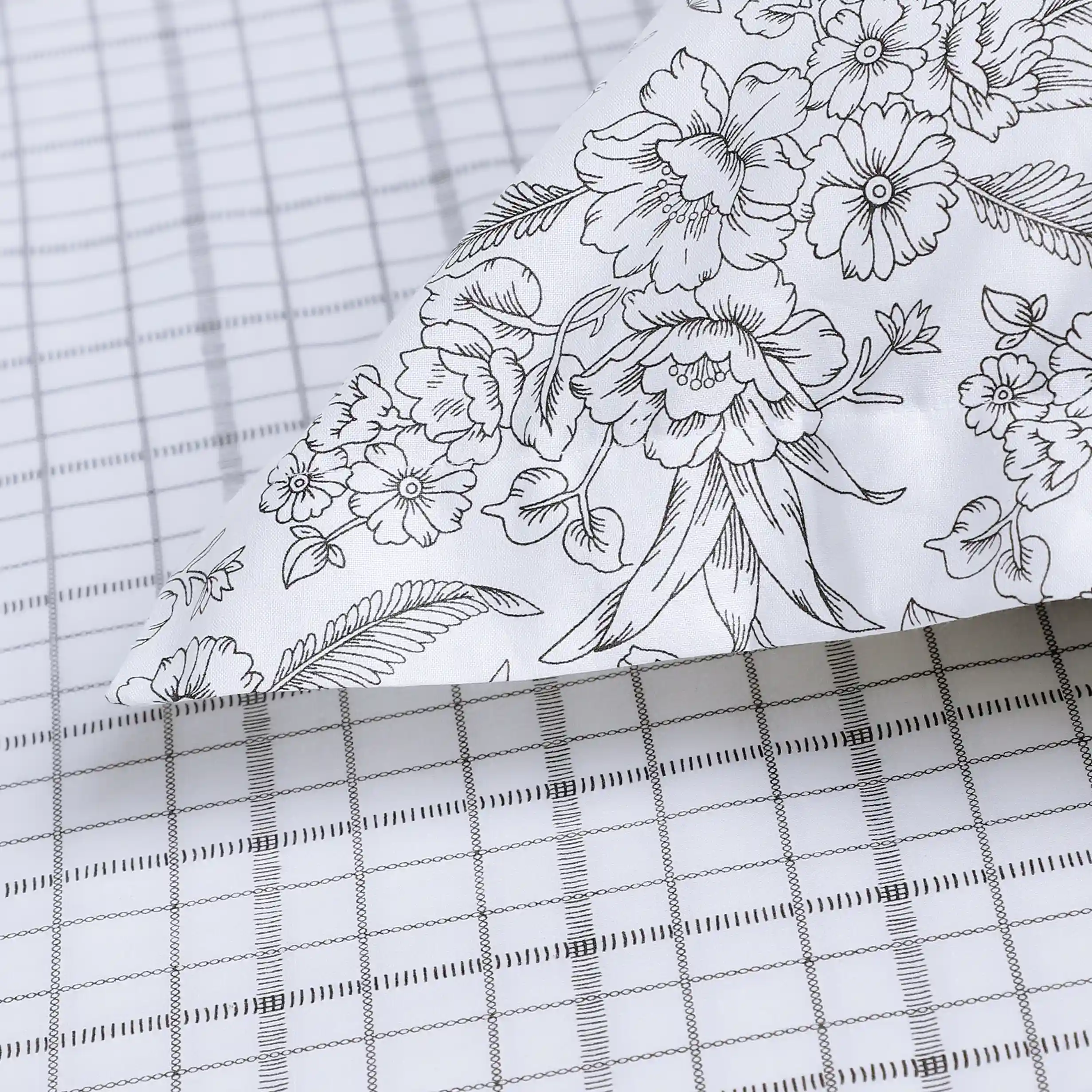Mishella | Mix & Match Printed Cotton Bedsheet Set - Charcoal Checks - Image 5