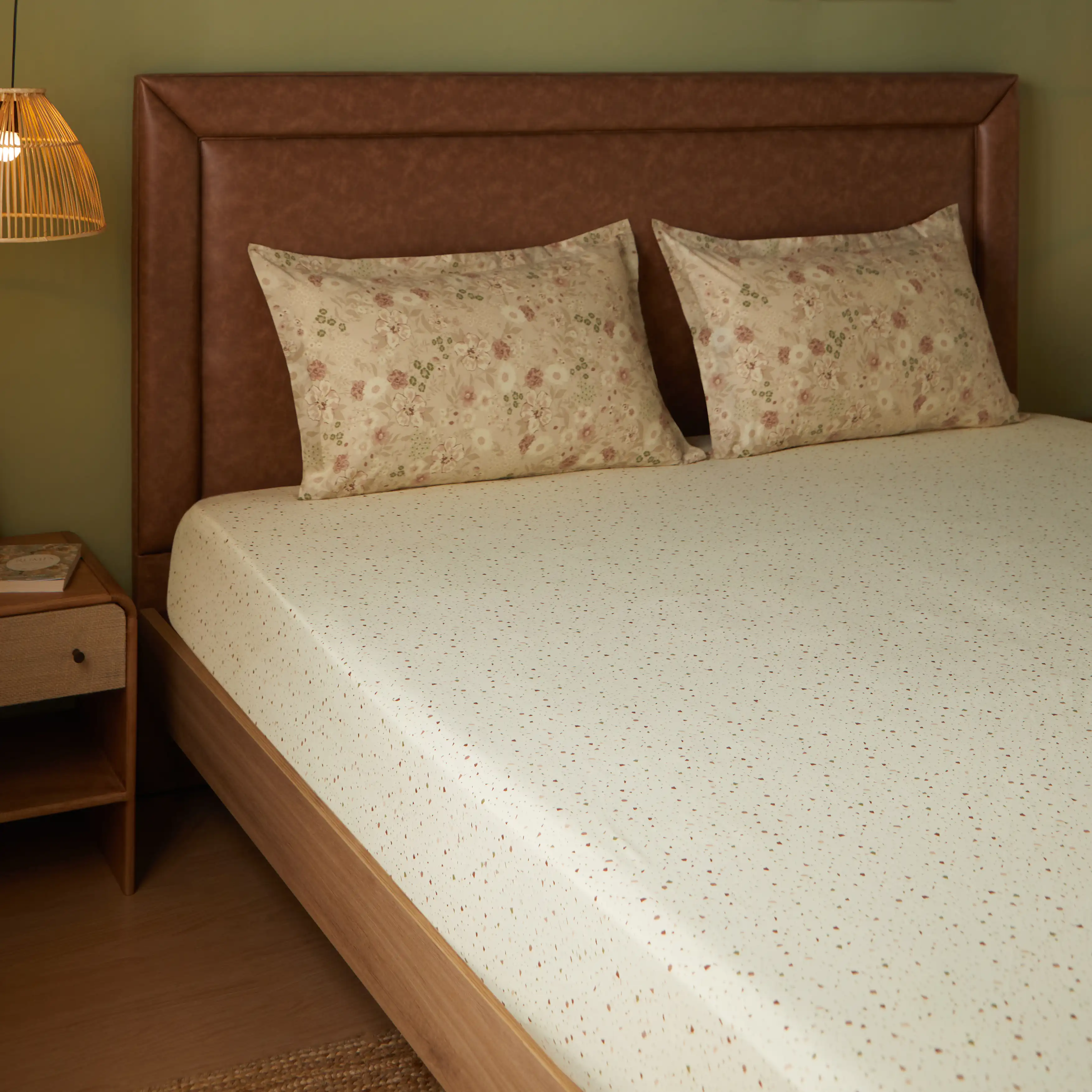 Mishella | Mix & Match Printed Cotton Bedsheet Set - Cream - Image 11