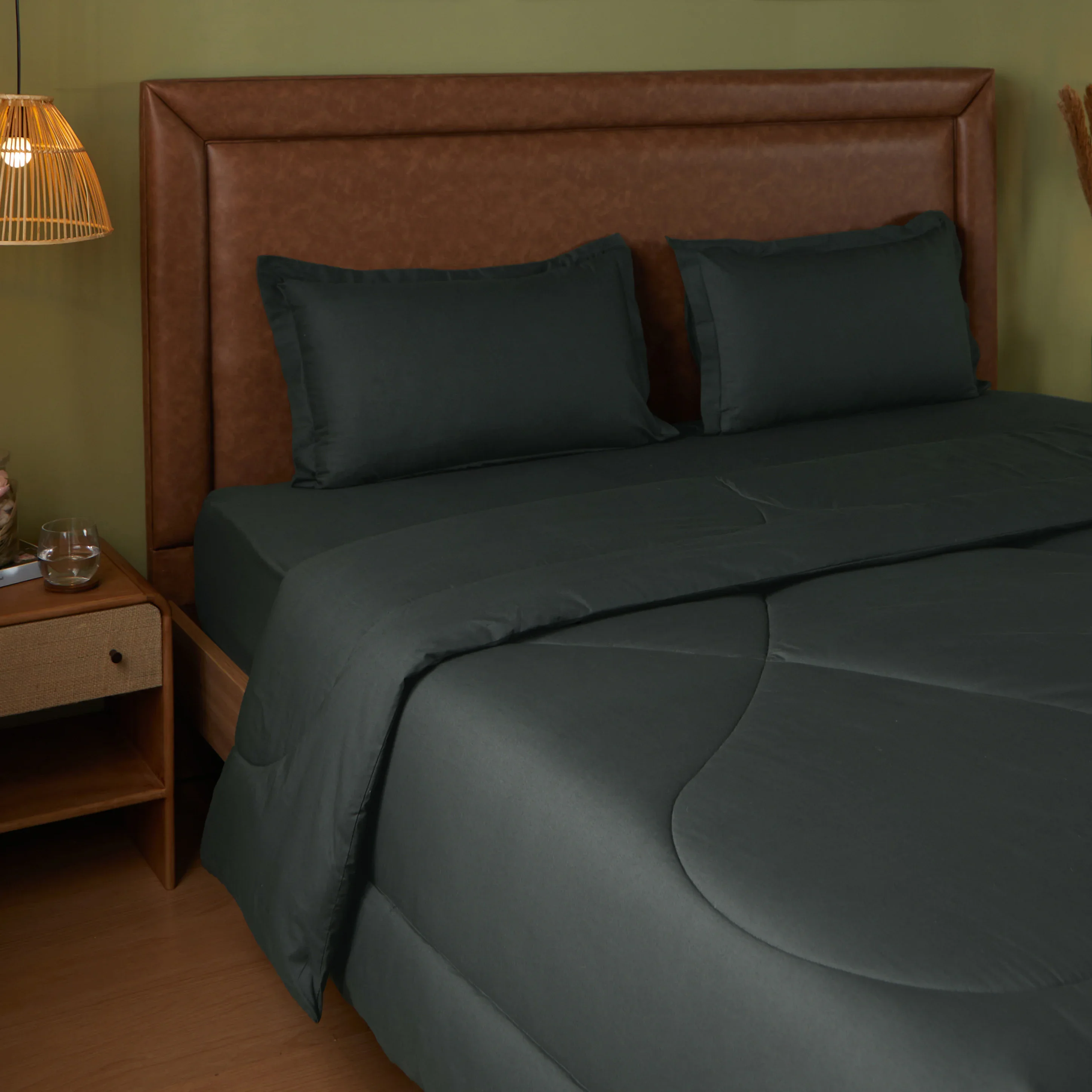 Paleto | Everyday Hues Cotton Solid Dyed 120GSM Comforter-Dark Grey - Image 6