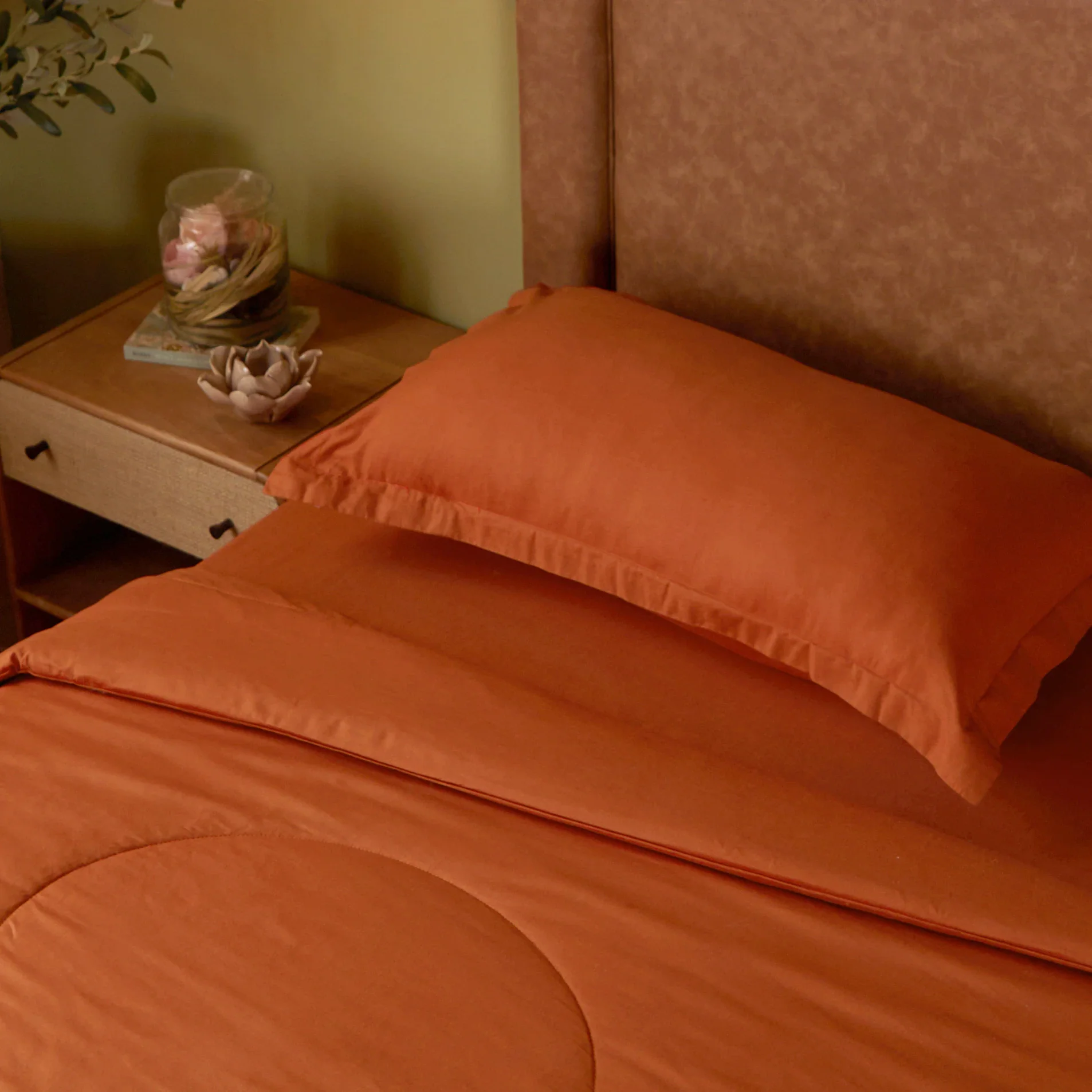 Paleto | Everyday Hues Cotton Solid Dyed 120GSM Comforter-Rust - Image 2