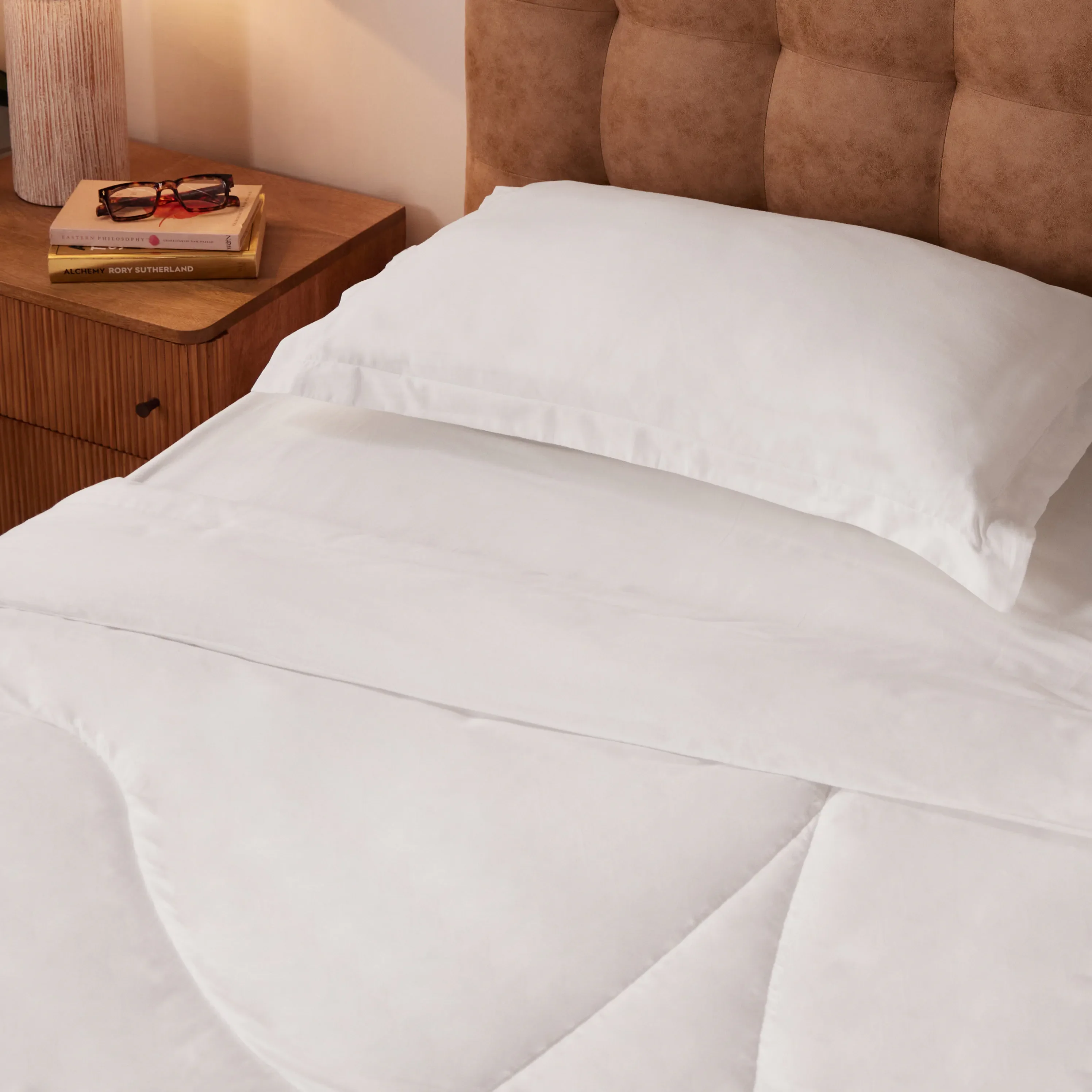 Paleto | Everyday Hues Cotton Solid Dyed 120GSM Comforter-White - Image 2
