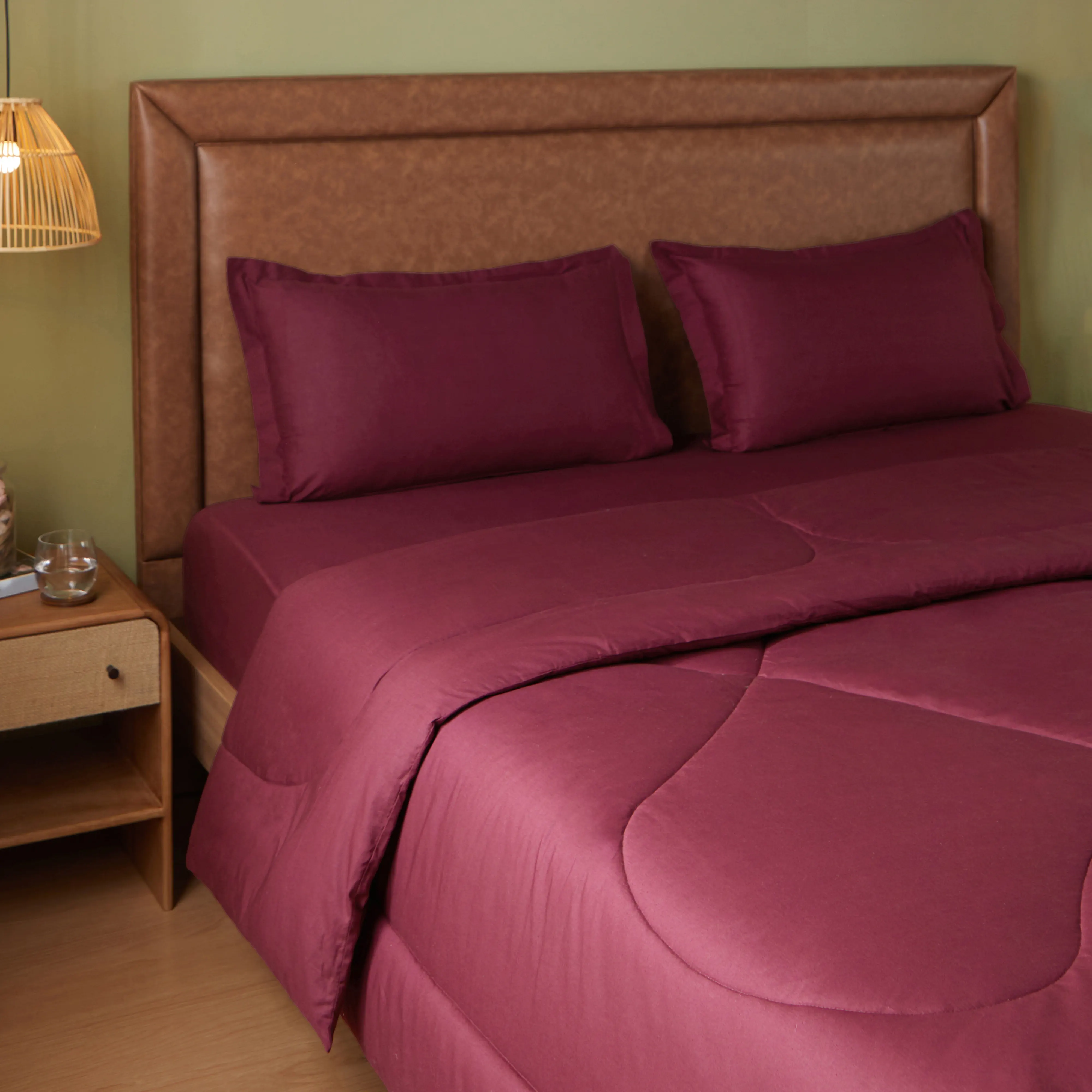 Paleto | Everyday Hues Cotton Solid Dyed 120GSM Comforter-Windsor Wine - Image 6