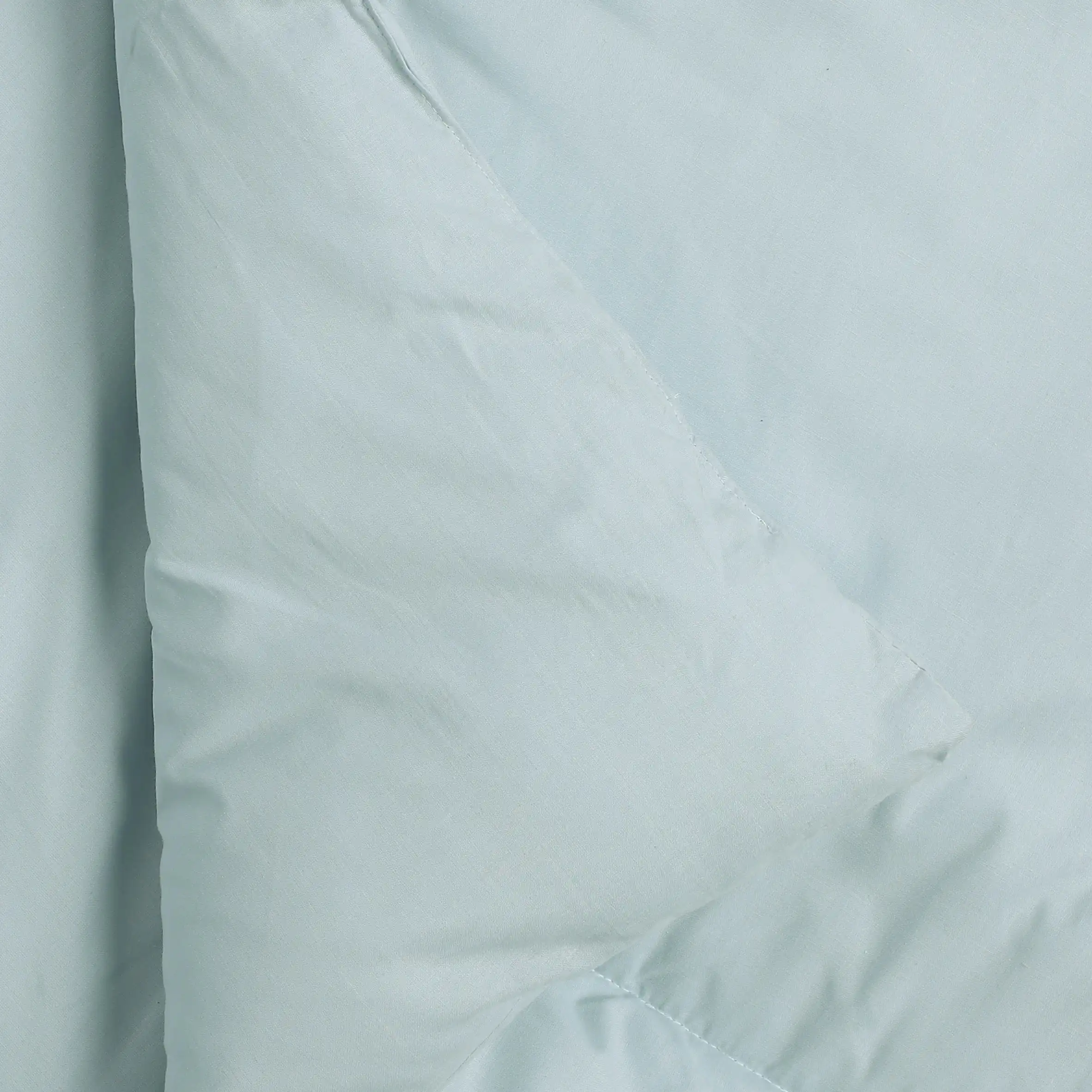Paleto | Everyday Hues Cotton Solid Dyed 240GSM Comforter for Extra Warmth-Blue Sky - Image 5