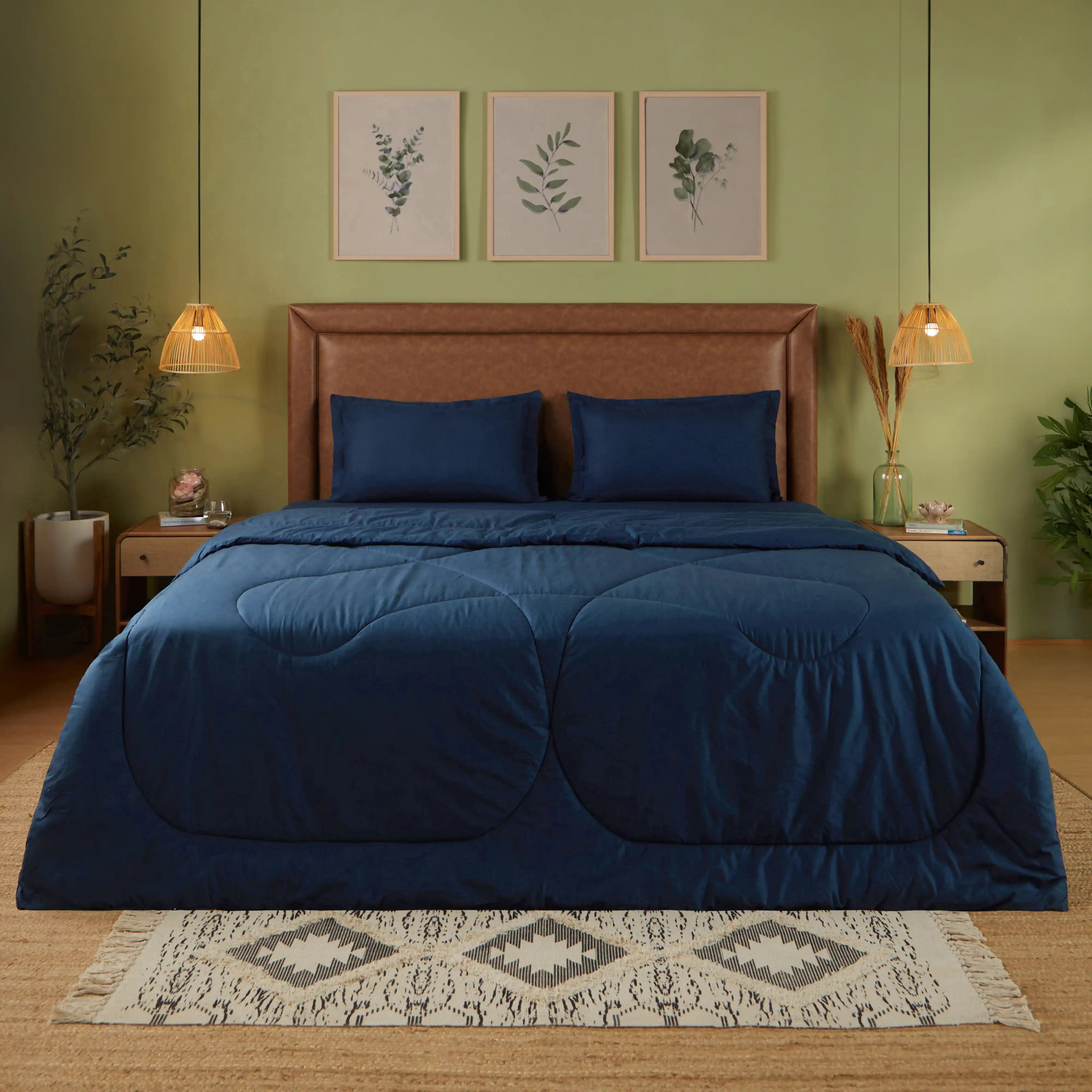 Paleto | Everyday Hues Cotton Solid Dyed 240GSM Comforter for Extra Warmth-Navy