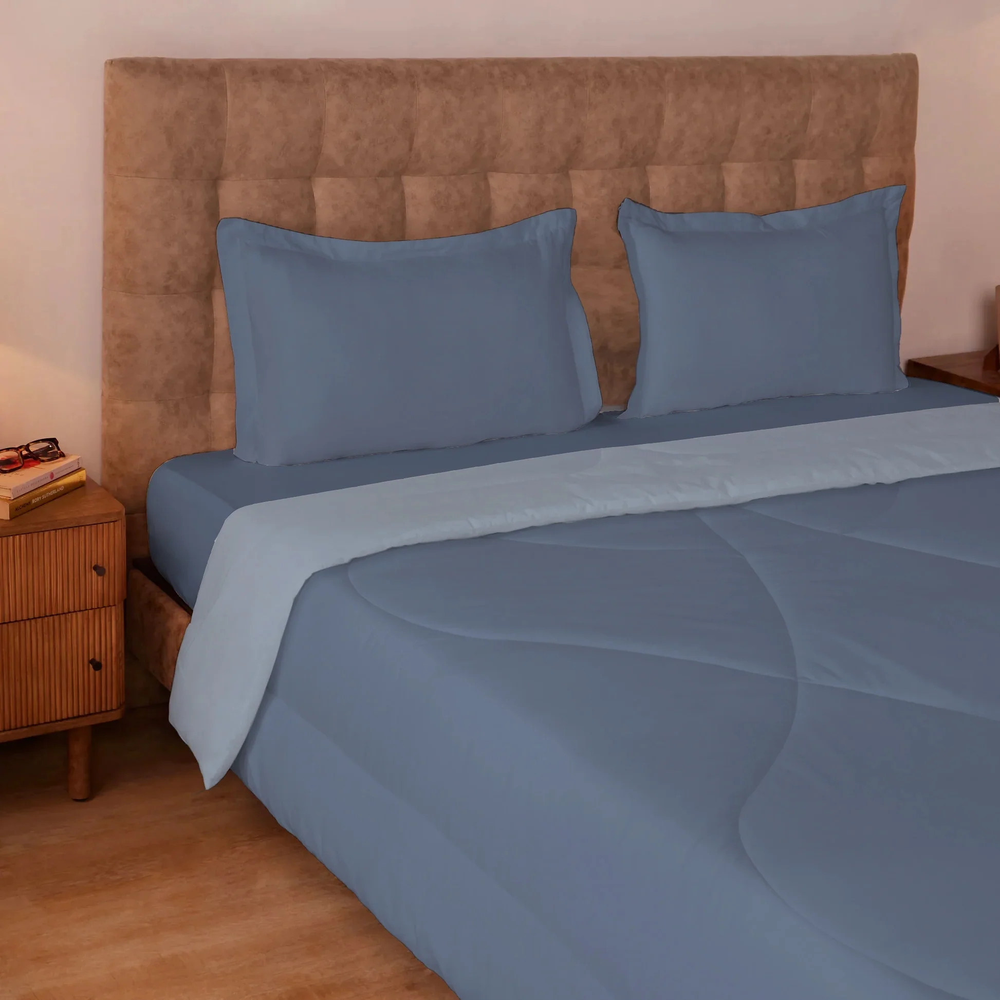 Plumelle | All Season 150 GSM Reversible Comforter - Infinity Blue