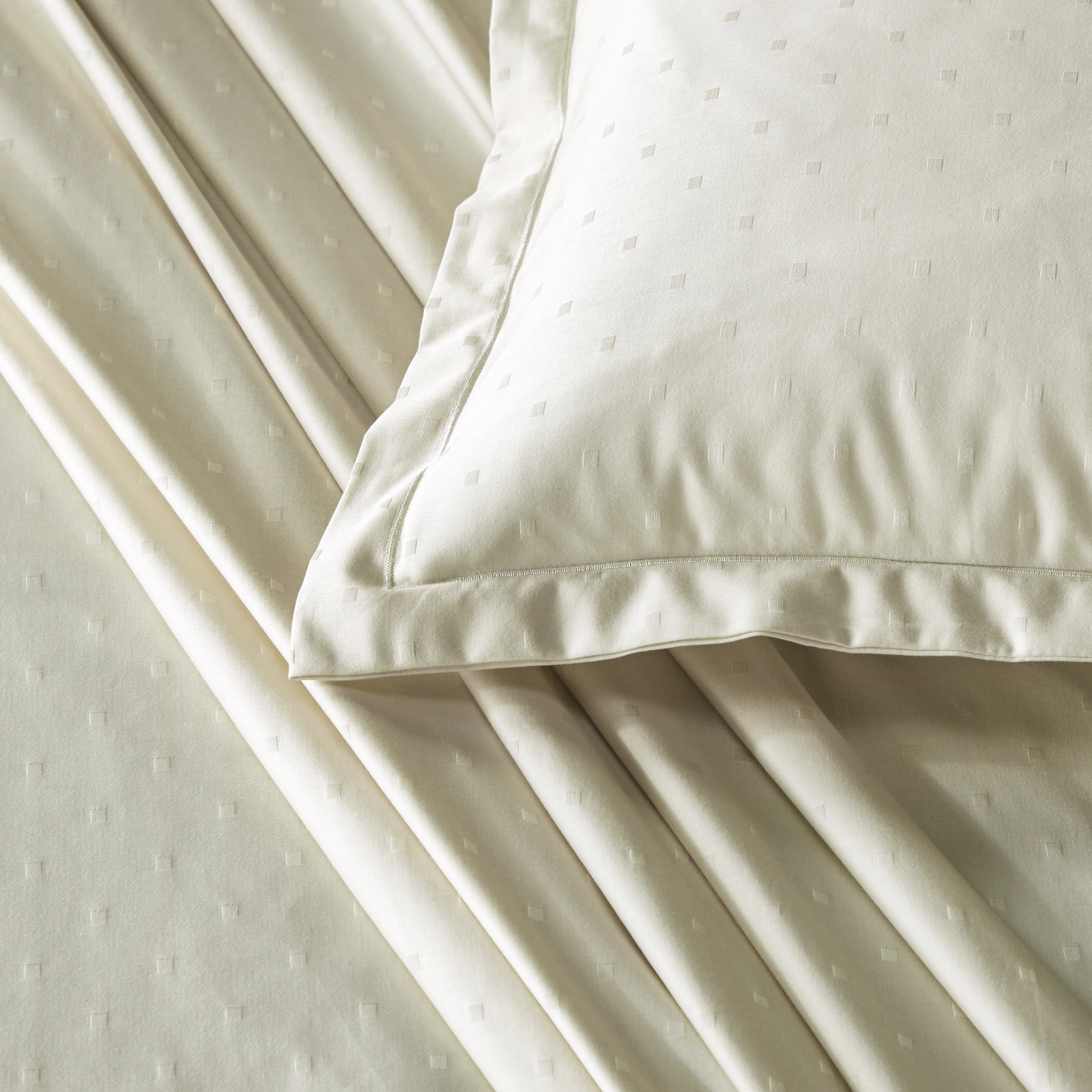 Ricaso | 1000TC Egyptian Cotton Swiss Dot Super Soft Bedsheet Set | Pillow Cover with Merrow Hem Treatment - Image 15