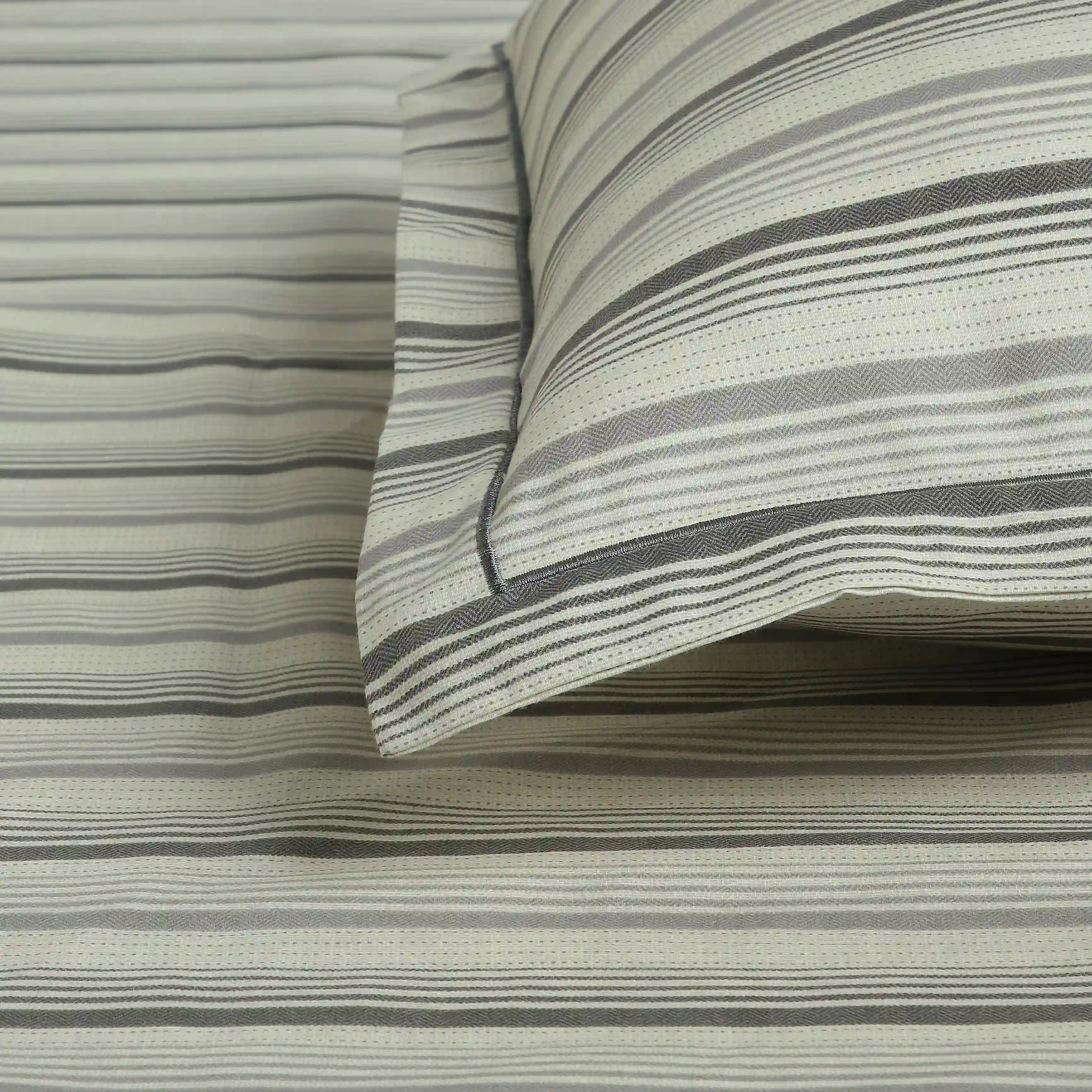 Threadscapes | Woven Textured Printed Cotton Bedsheet Set | Pillow Cover with Merrow Hem Treatment-Black & White - Image 5