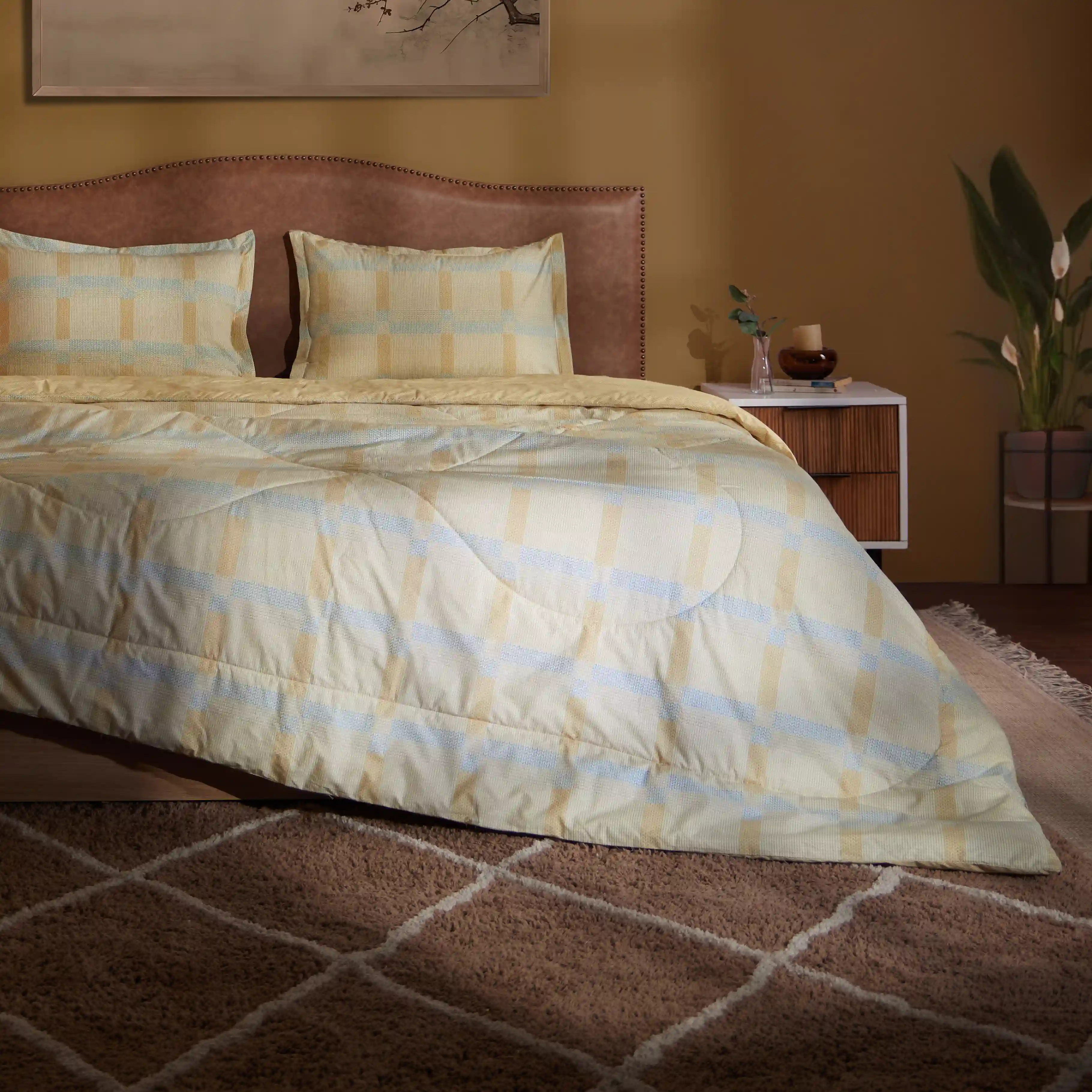 Threadscapes | Woven Textured Printed 120GSM Reversible Comforter-Sand - Image 2