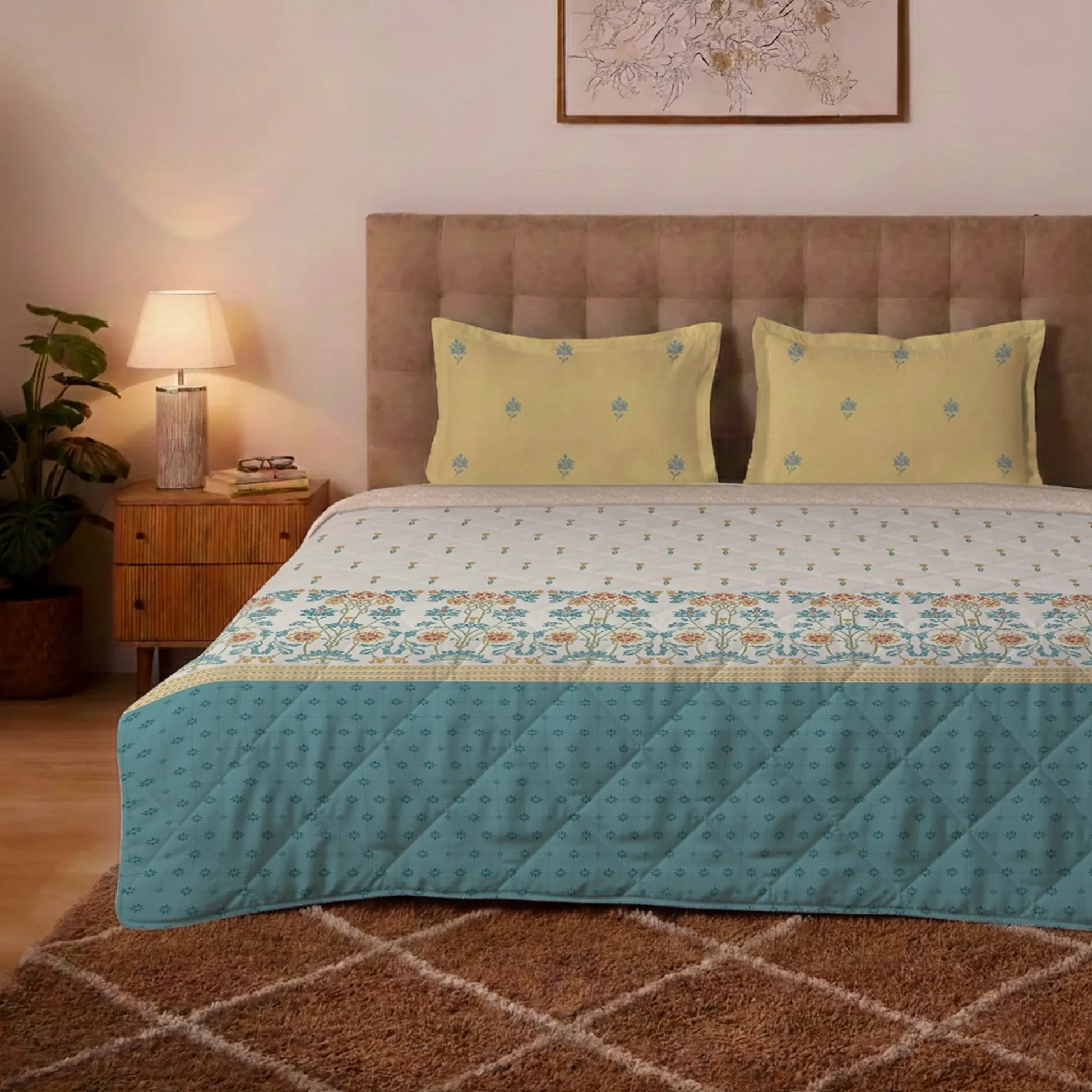 Udyan Tales | Vibrant Ethnic Printed 150 GSM Reversible Comforter - Midnight Teal - Image 3
